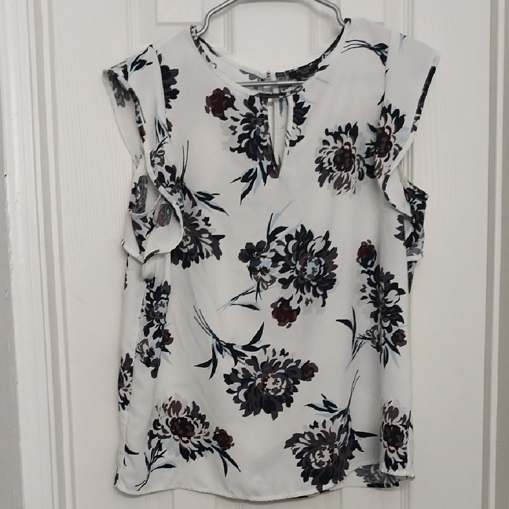 Floral Sleeveless Top - Black and White